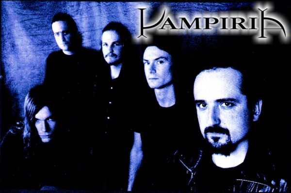 http://www.zenial.nl/band/vampiria.jpg